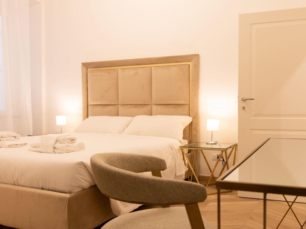 The Best Rent - Elegant Five-Bedrooms Apartment Near Colosseo Rome Exterior photo