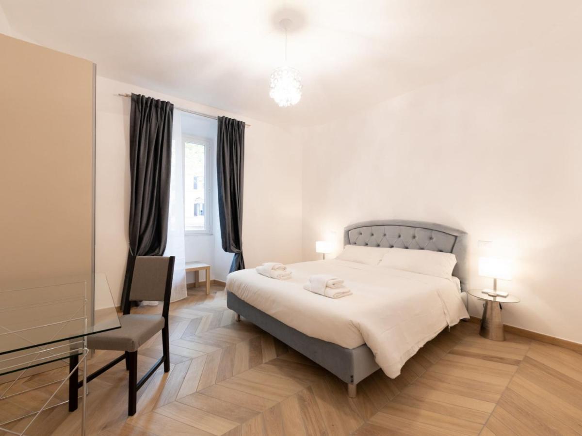 The Best Rent - Elegant Five-Bedrooms Apartment Near Colosseo Rome Exterior photo